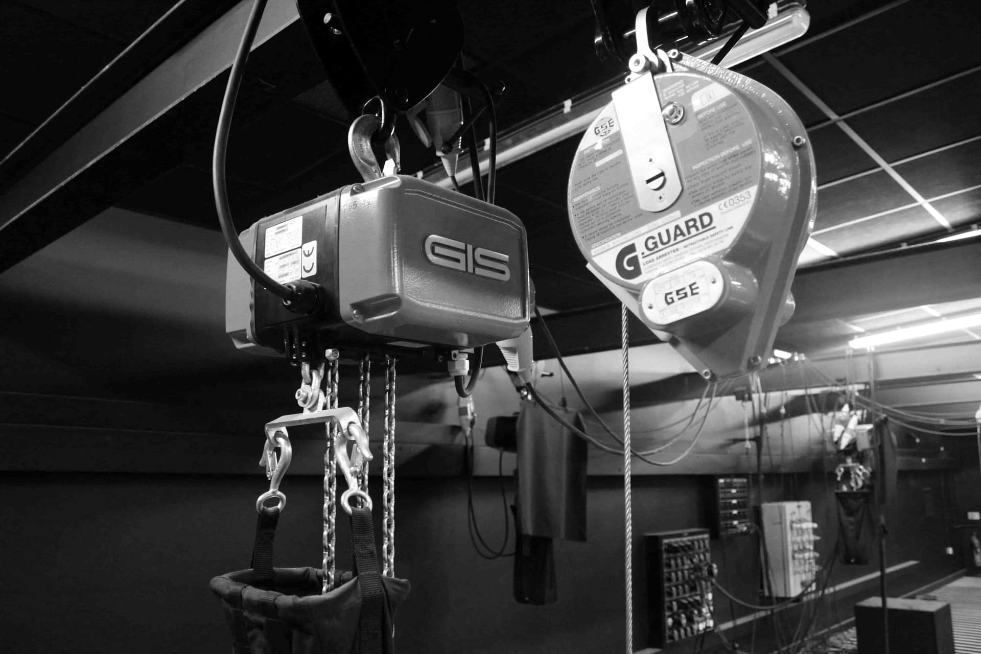 chain-hoists-motors-guard